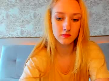 couple Cam Live Girls with monica_small