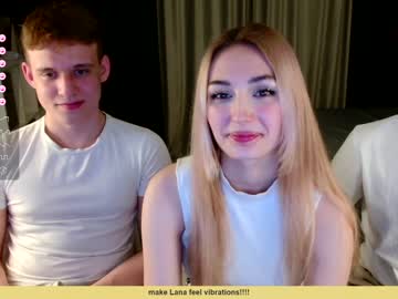 couple Cam Live Girls with lovelypeachs