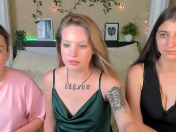 girl Cam Live Girls with isla_meow