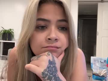 girl Cam Live Girls with serenawilddd