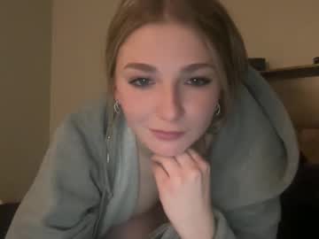 girl Cam Live Girls with skylrstar