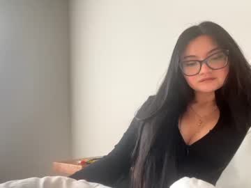 girl Cam Live Girls with petiteasiant