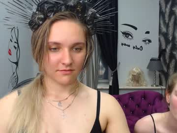 girl Cam Live Girls with sally_collins_