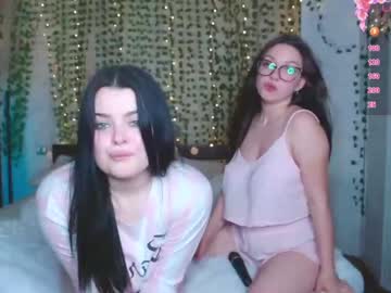 couple Cam Live Girls with little_cherriess