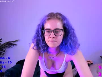 girl Cam Live Girls with evelyn_ray