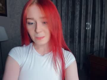 girl Cam Live Girls with ariel_cute_