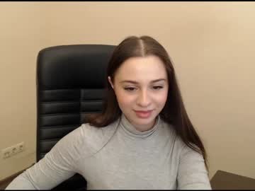 girl Cam Live Girls with milllie_brown
