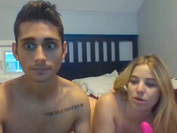 couple Cam Live Girls with scarlettandsantiago