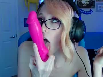 girl Cam Live Girls with nerdy69girl