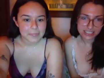 couple Cam Live Girls with pinacoladagals